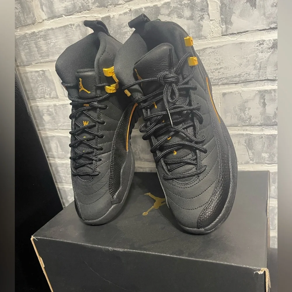 “New” Jordan 12 Retro Taxi Black/Gold Shoe Size 6 - Picture 8 of 10